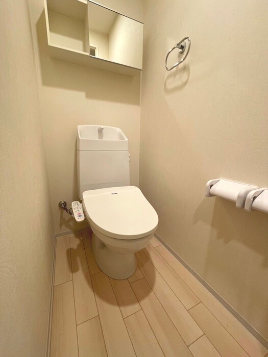 物件内観写真13　(トイレ)