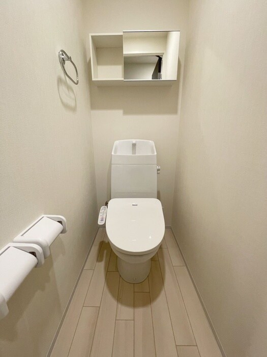 物件内観写真15　(トイレ)