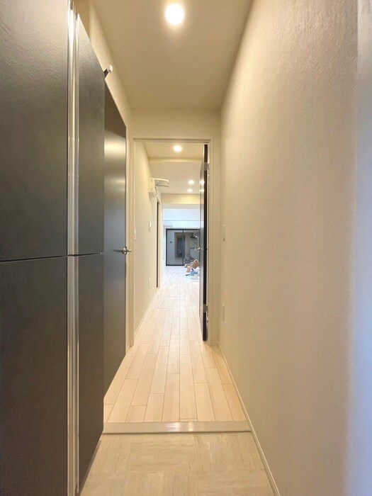 物件内観写真19　(廊下)