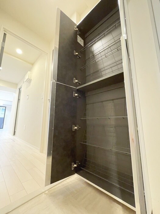 物件内観写真20　(靴箱)