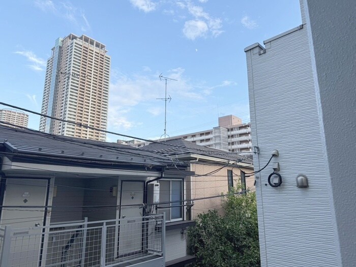 物件内観写真22　(室内からの展望)