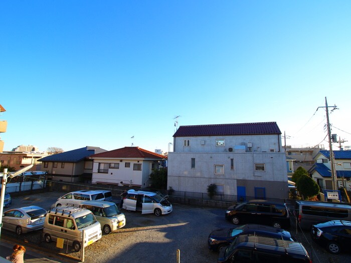 物件内観写真22　(室内からの展望)