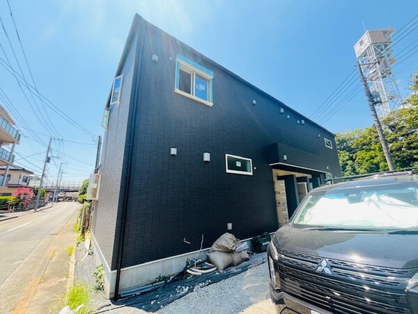 建築中