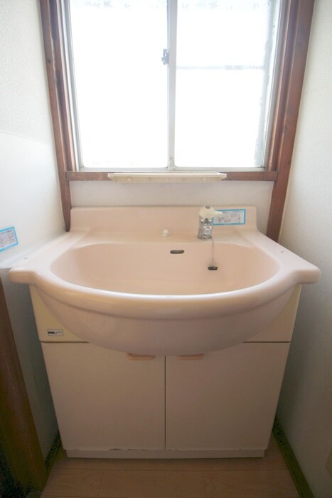 物件内観写真11　(洗面)