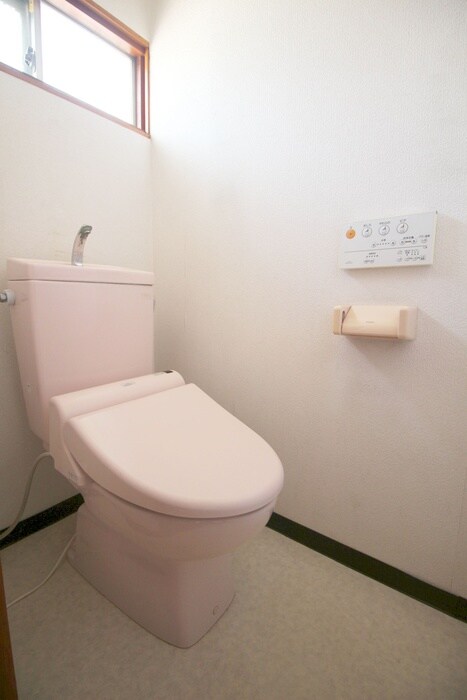 物件内観写真16　(トイレ)