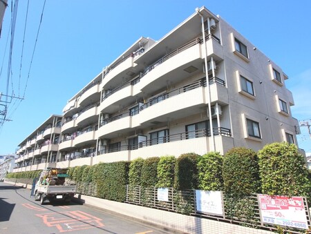ヴァンベール所沢外観写真