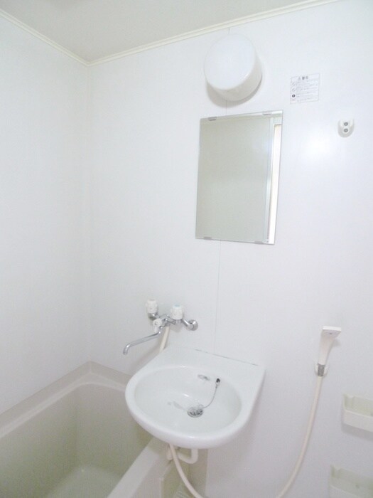 物件内観写真8　(洗面)