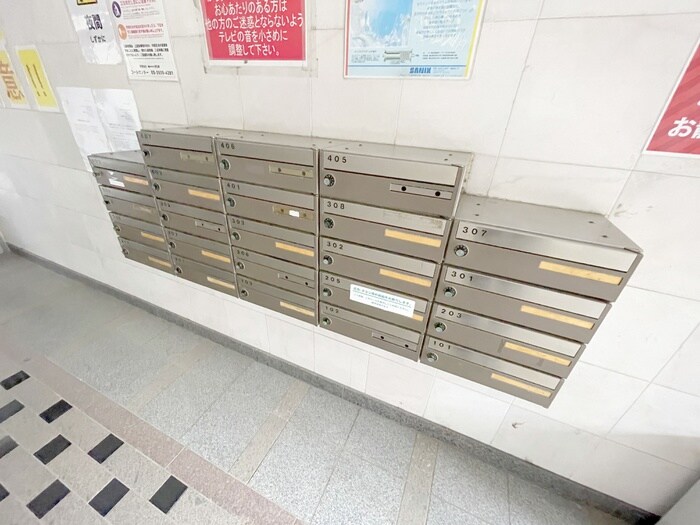 物件外観写真4　(建物設備)