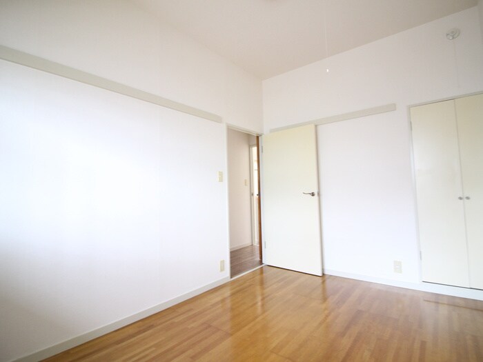 物件内観写真19　(居室)