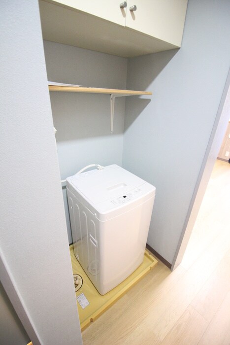 物件内観写真13　(洗濯機置場)