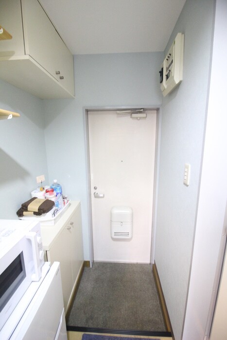 物件内観写真17　(玄関)