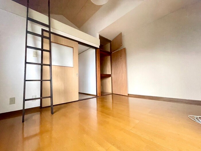 物件内観写真7　(居室)