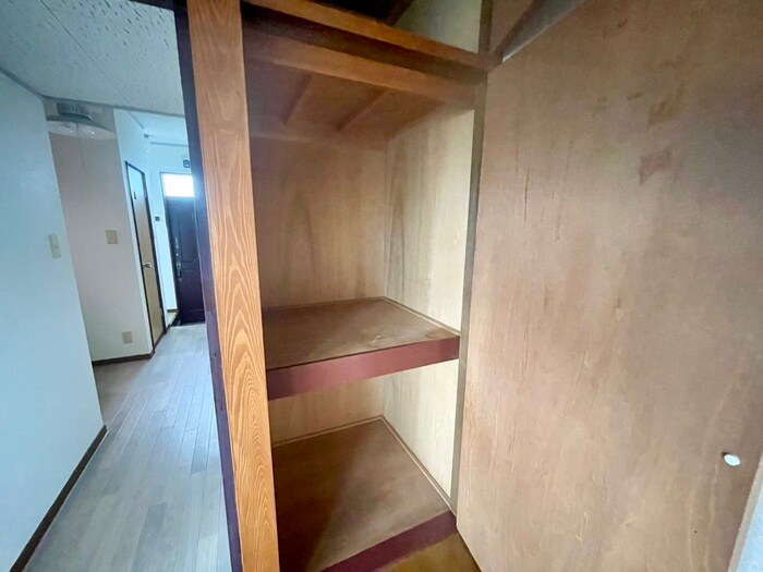 物件内観写真9　(収納)