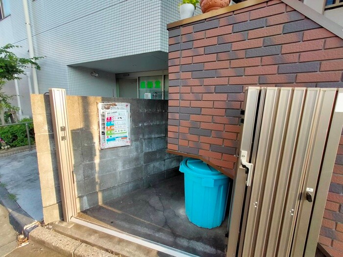 物件外観写真6　(建物設備)