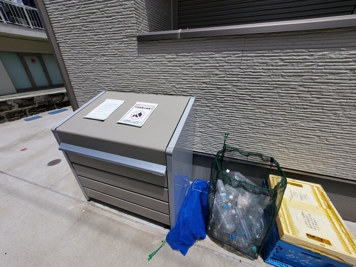 物件外観写真6　(建物設備)