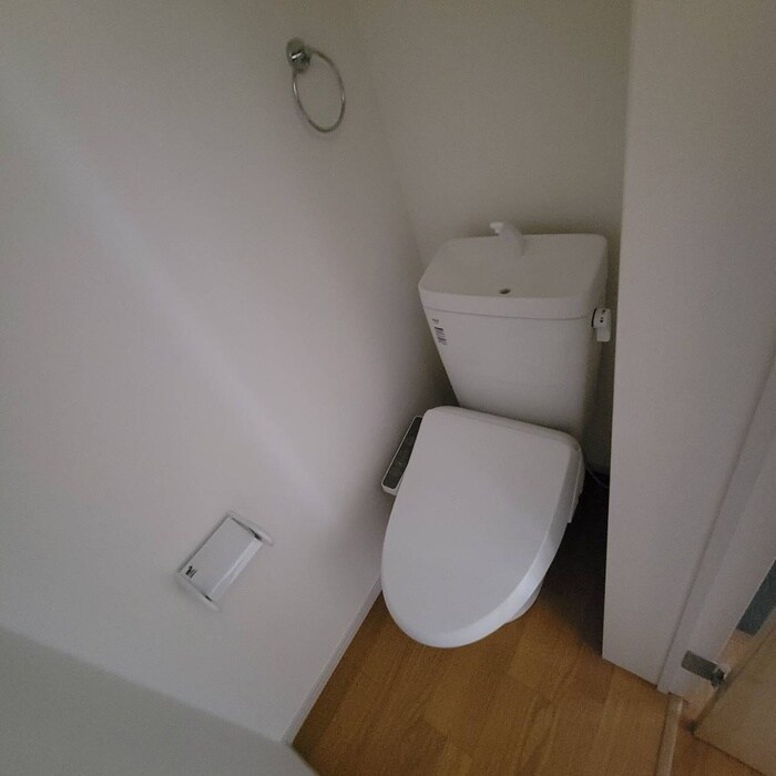 物件内観写真10　(トイレ)