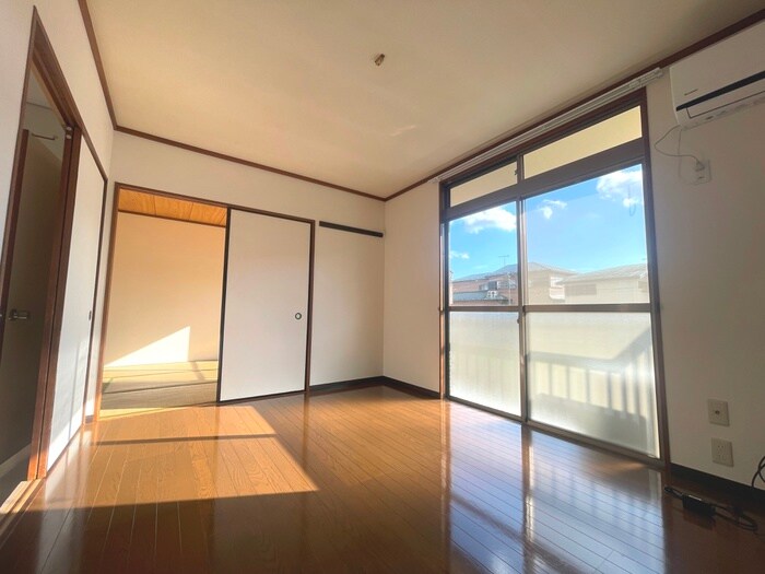 物件内観写真8　(居室)