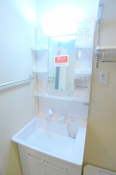 物件内観写真12　(洗面)