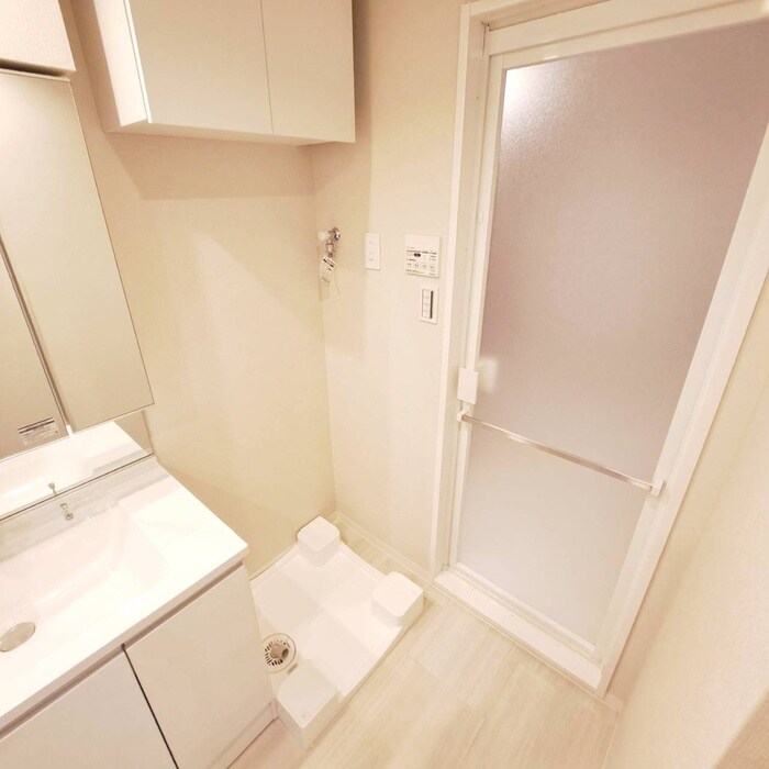 物件内観写真20　(洗濯機置場)