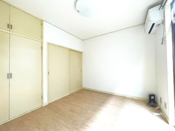 物件内観写真15　(居室)