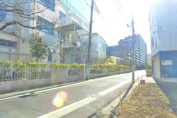 物件外観写真6　(周辺環境)