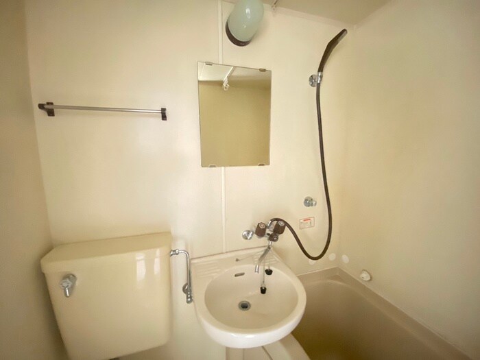 物件内観写真16　(洗面)