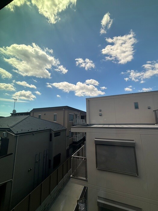 物件内観写真16　(室内からの展望)