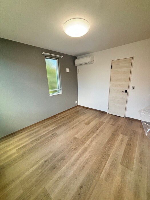 物件内観写真21　(居室)