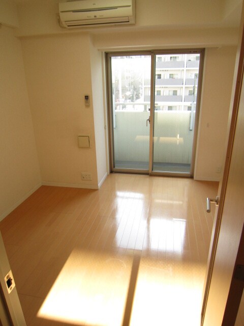 物件内観写真13　(居室)