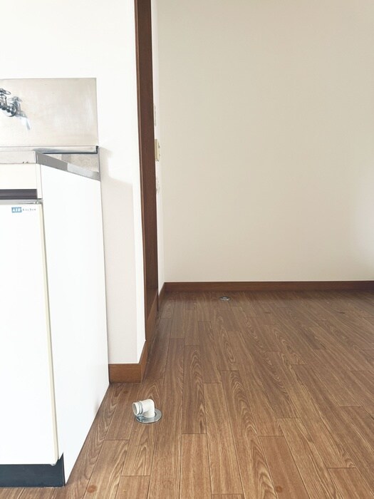 物件内観写真16　(洗濯機置場)