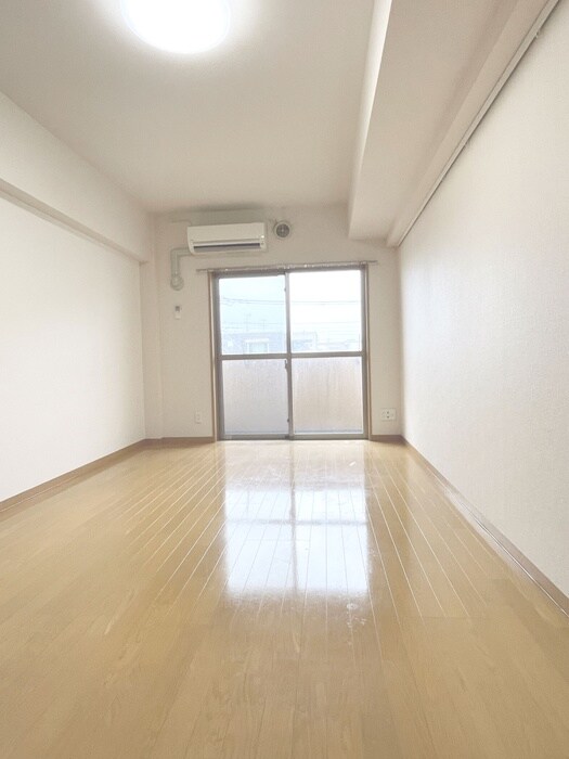 物件内観写真5　(居室)