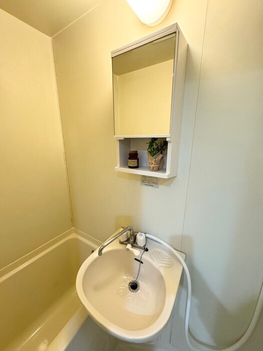 物件内観写真18　(洗面)