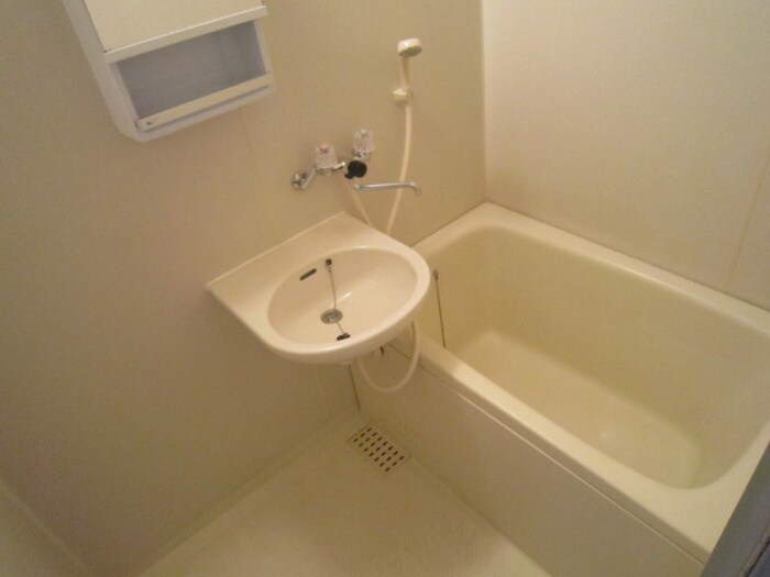 物件内観写真13　(バス／シャワールーム等)