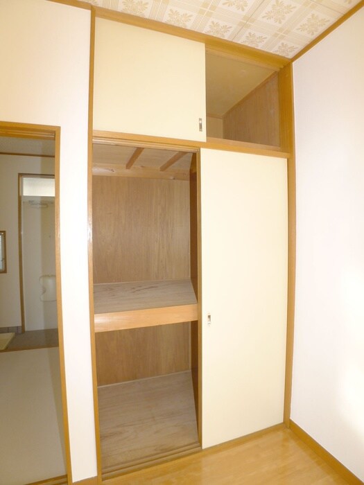 物件内観写真8　(居室)