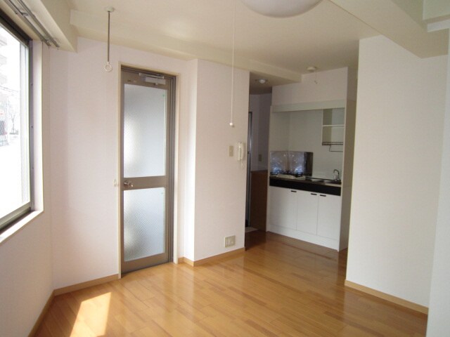 物件内観写真5　(居室)