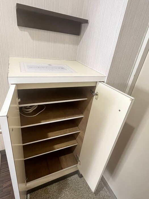 物件内観写真13　(靴箱)