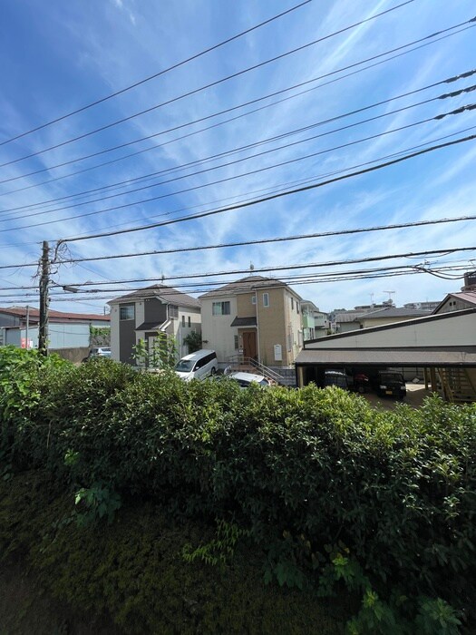 物件内観写真14　(室内からの展望)