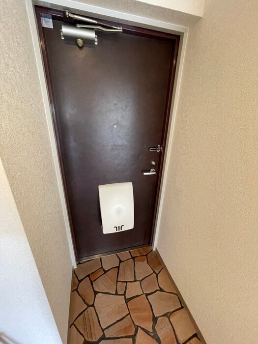 物件内観写真15　(玄関)