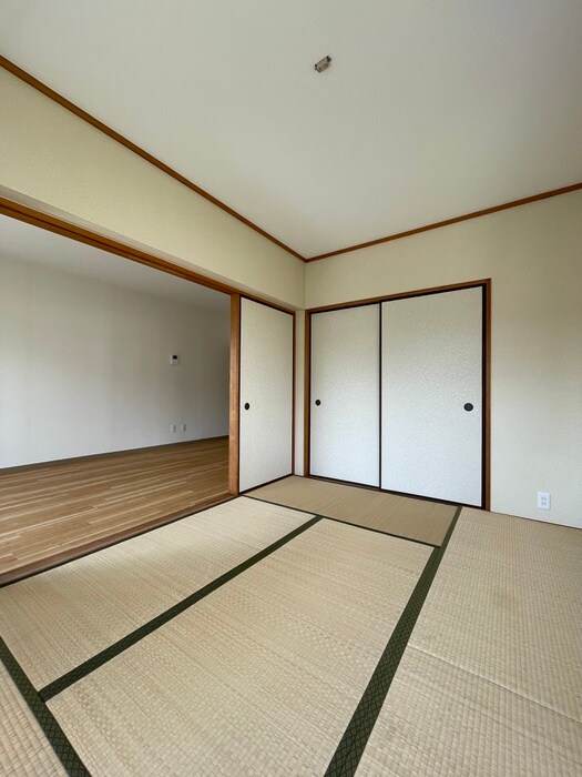 物件内観写真21　(居室)