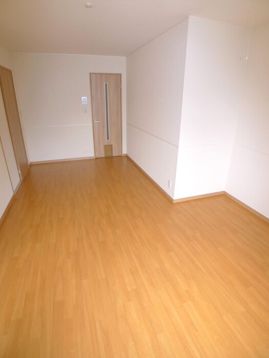 物件内観写真15　(居室)