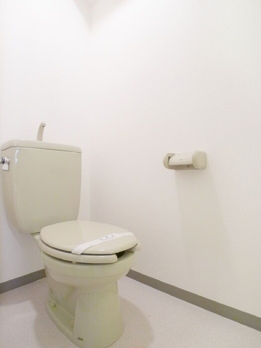 物件内観写真15　(トイレ)