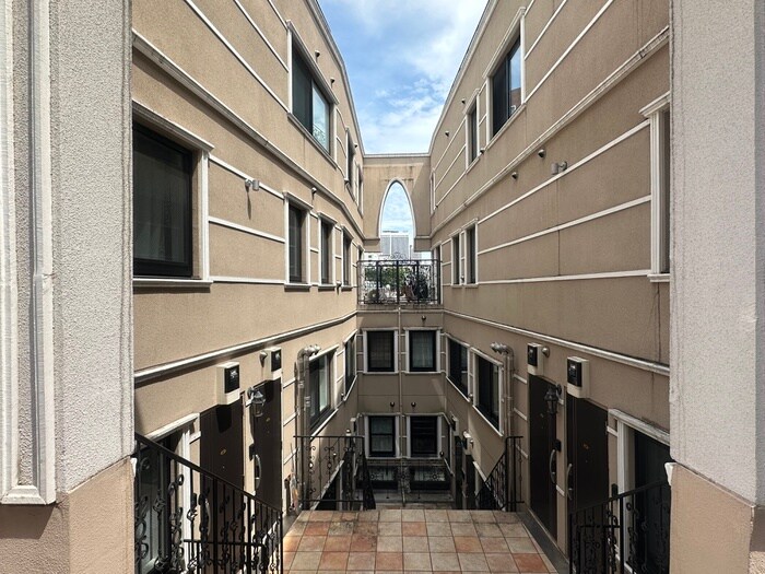 物件外観写真5　(外観写真)