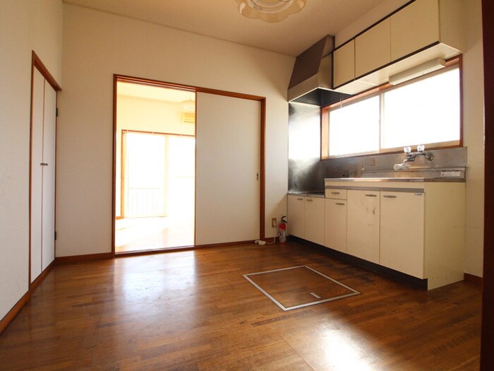 物件内観写真5　(キッチン)