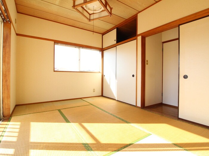 物件内観写真7　(居室)