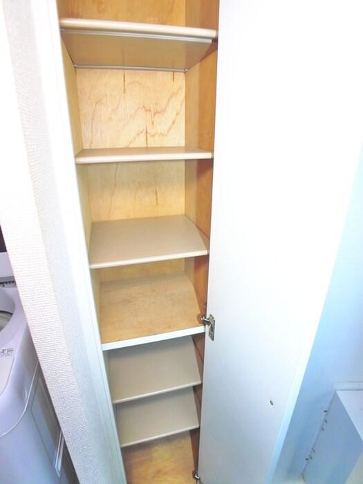 物件内観写真18　(靴箱)