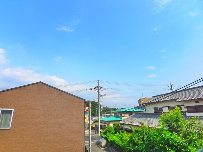 物件内観写真22　(室内からの展望)