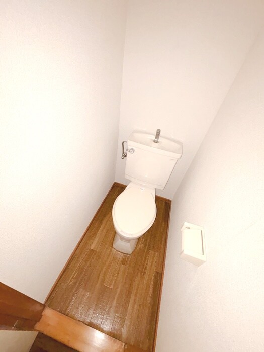 物件内観写真11　(トイレ)