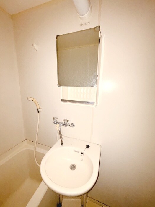 物件内観写真12　(洗面)