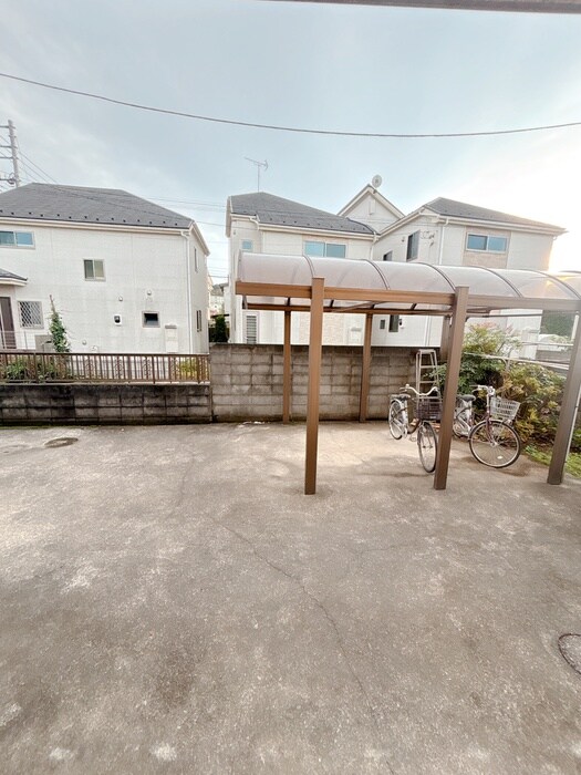 物件内観写真15　(室内からの展望)