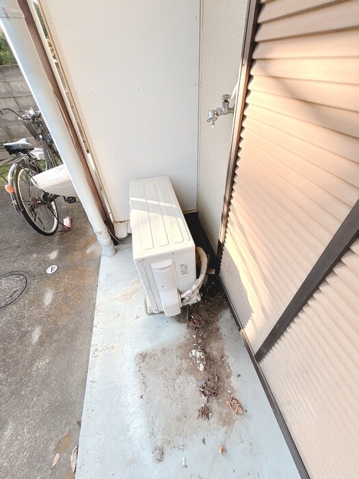 物件内観写真17　(洗濯機置場)